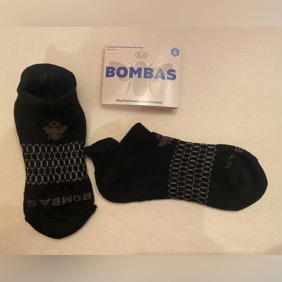 Bombas 2 Pairs Woman’s Honeycomb Black Socks Size Small 4 - 7.5 - Picture 2 of 7